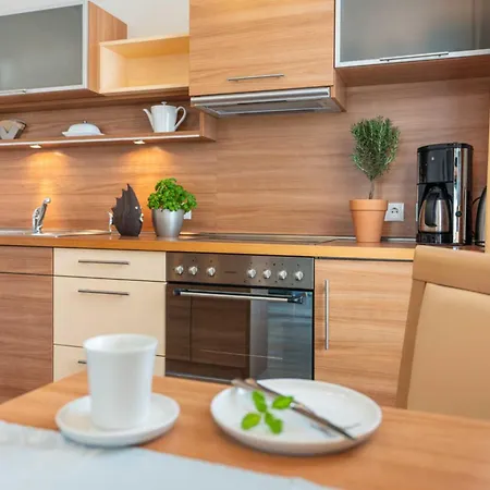 Strandhaus Aurell, Whg 2 Apartament